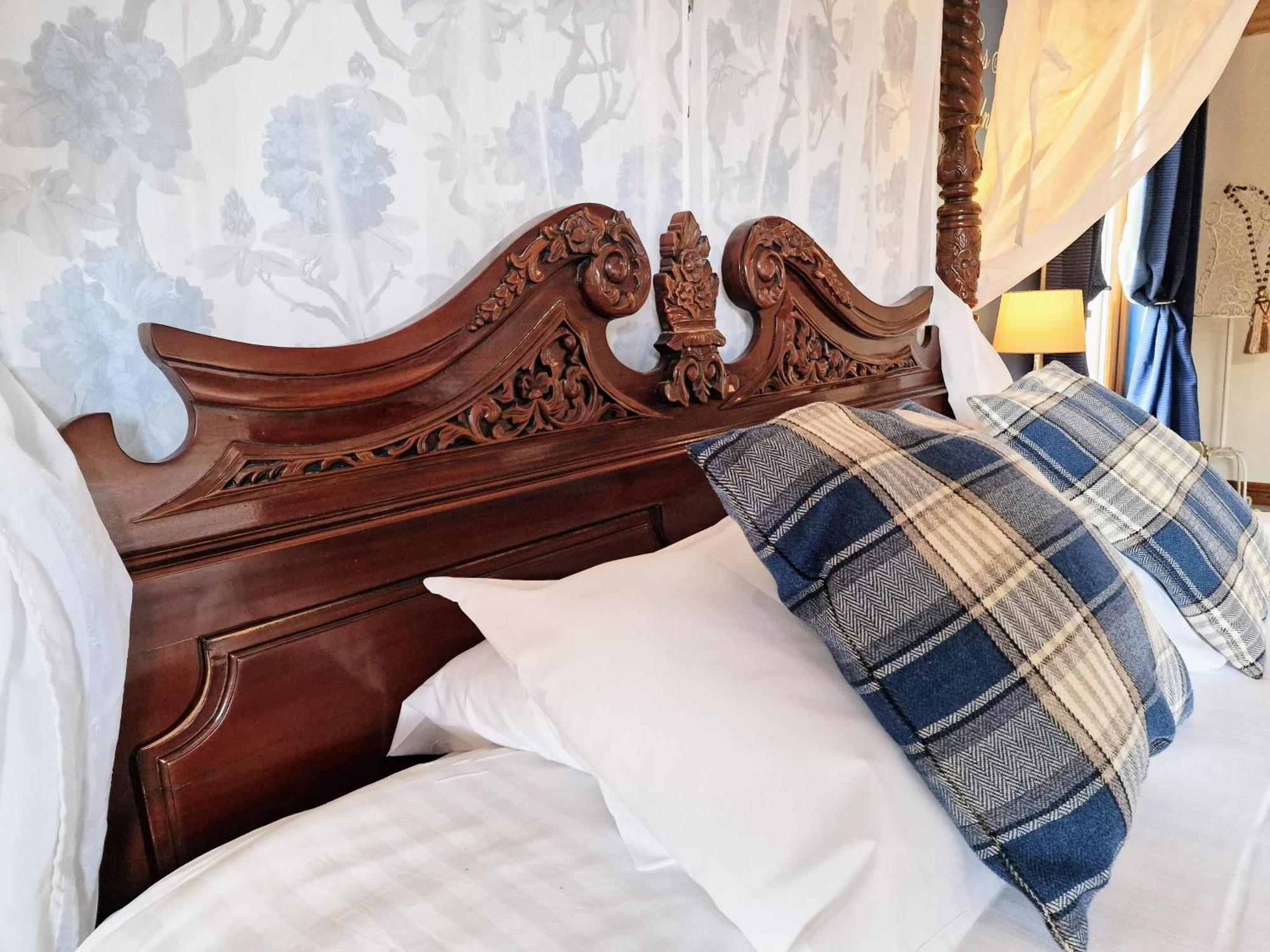 Lomond 5 With Private Hot Tub - Fife - Loch Leven - Lomond Hills - Pet Friendly Kelty Exterior foto